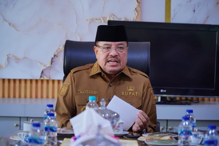 Bupati Nagan Raya Ancam Cabut Izin PMKS yang Beli TBS di Bawah Harga Pemerintah